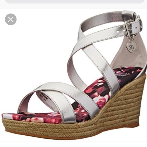 girls silver wedges